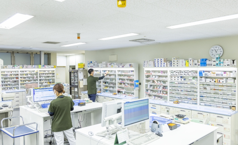 薬務部