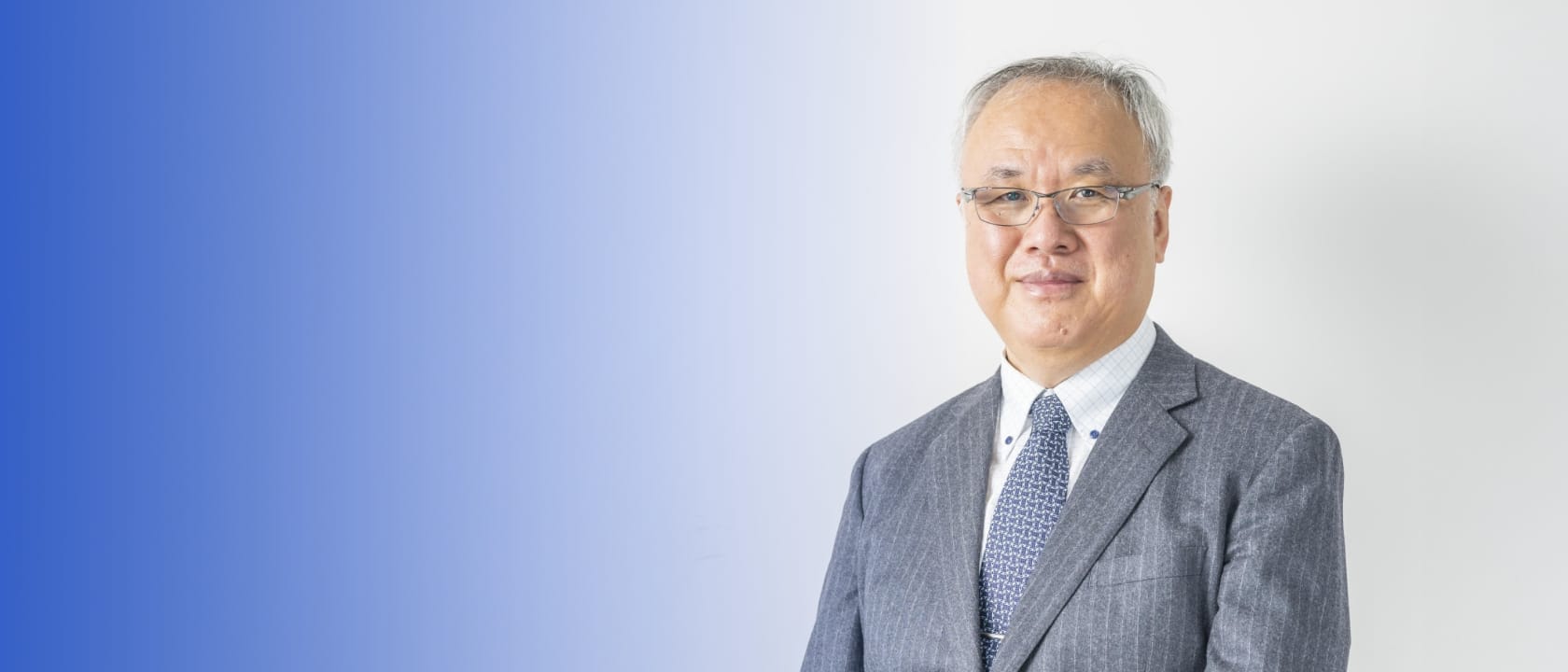 総長 三田 英治 写真